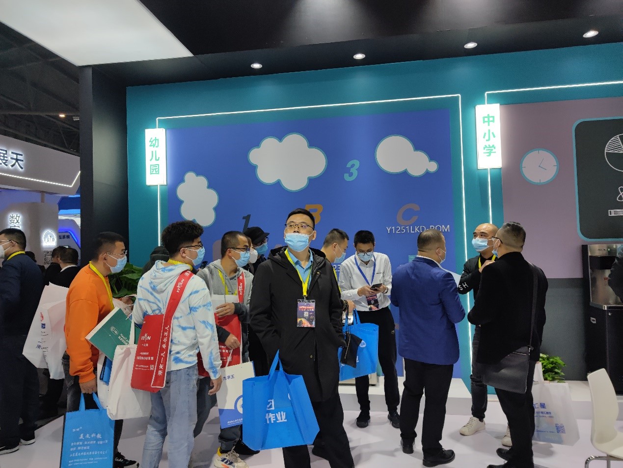 /uploads/image/2021/10/28/安吉爾在第80屆教育裝備展示會完美收官!9.jpg 安吉爾在第80屆教育裝備展示會完美收官!9.jpg